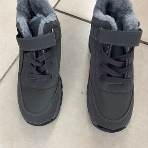 Gray Winter Boots with Faux Fur Lining